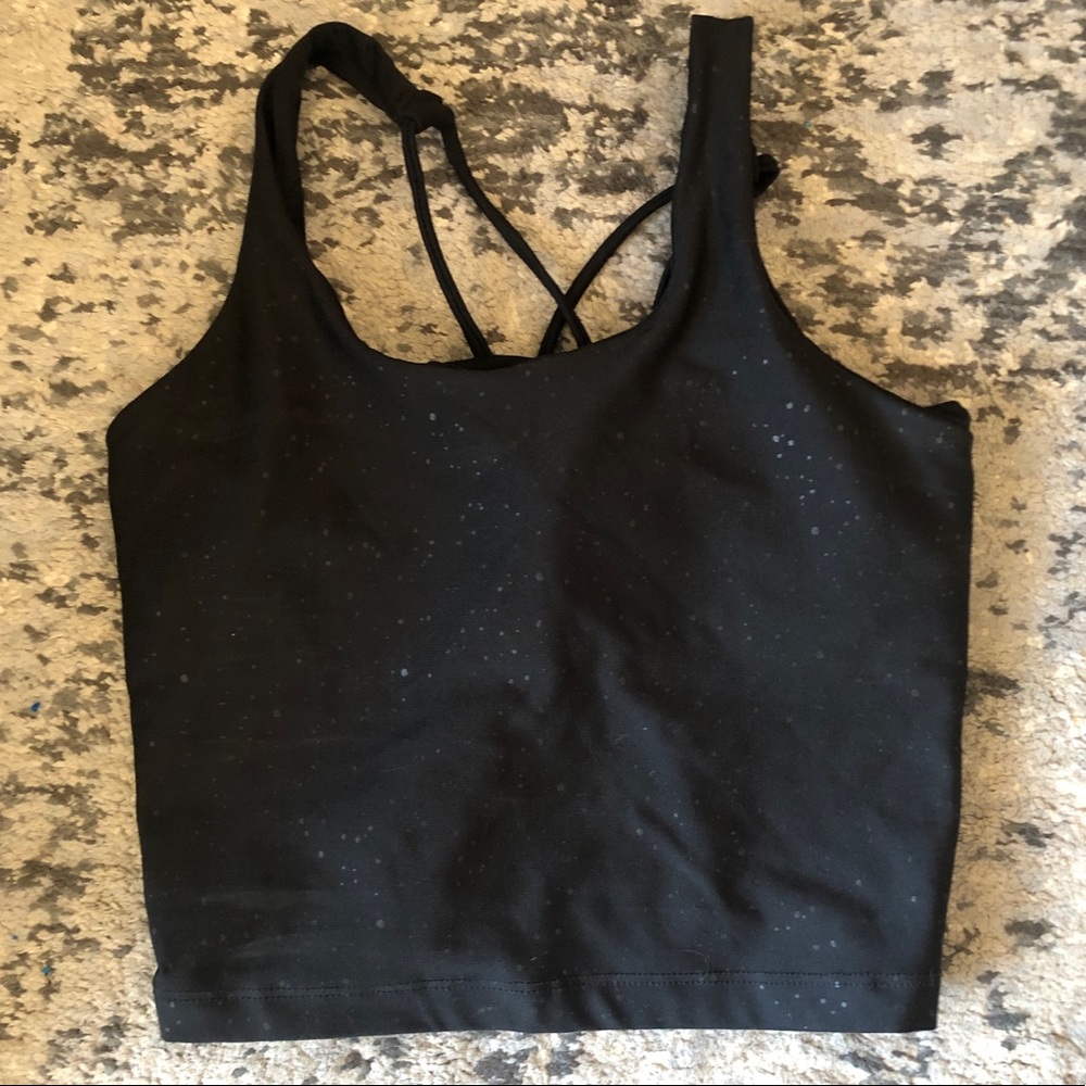 Beyond yoga black top